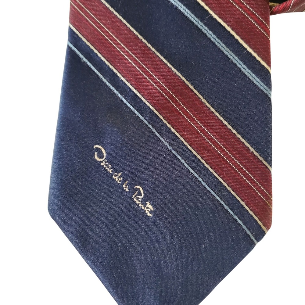 Oscar de la Renta Mens Silk Tie Navy Blue Burgundy Striped Vintage Necktie 3x52